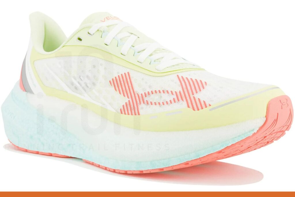 Under Armour Velociti Distance tige