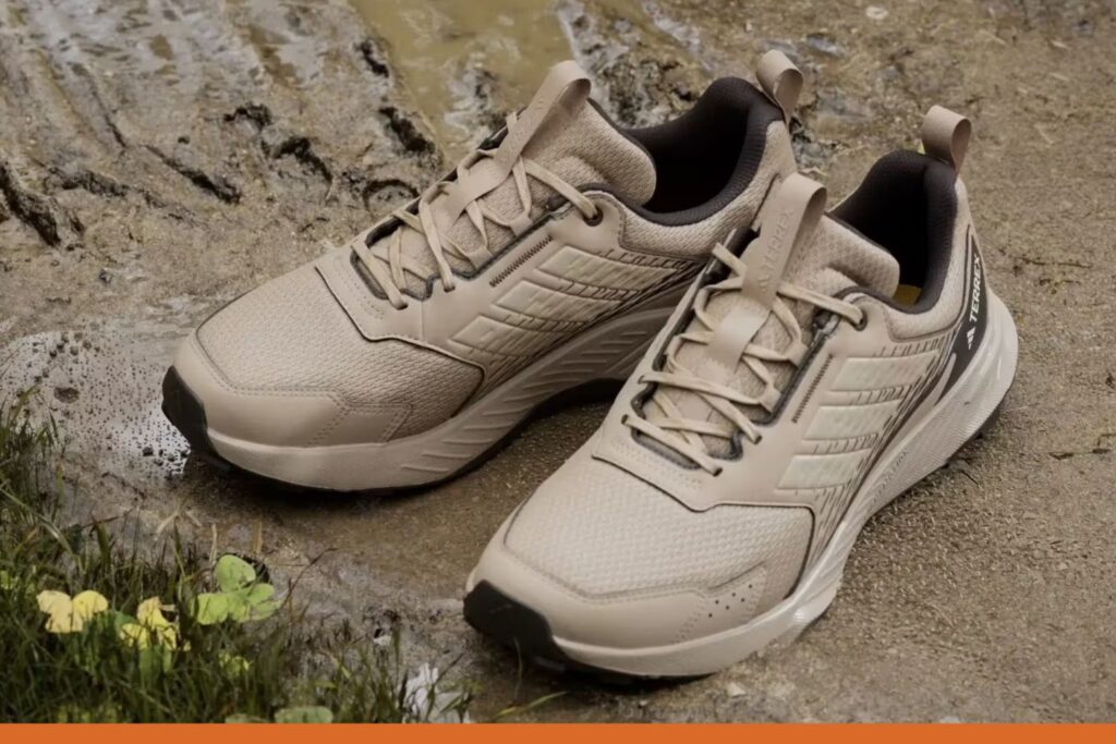 Adidas Tracefinder paires